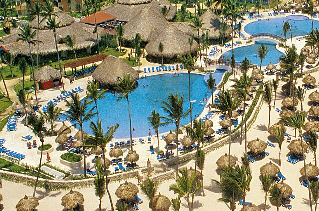 Republique Dominicaine Punta Cana Gran Bahia Principe Le bar dans la piscine est situé dans cette section.