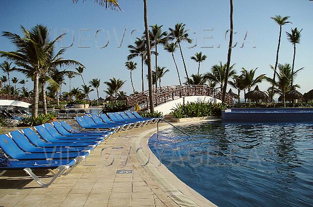 Republique Dominicaine Punta Cana Gran Bahia Principe De nombreuses chaises disponible.