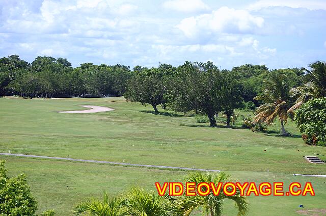 Republique Dominicaine Punta Cana Bavaro Casino Assez large comme terrain.