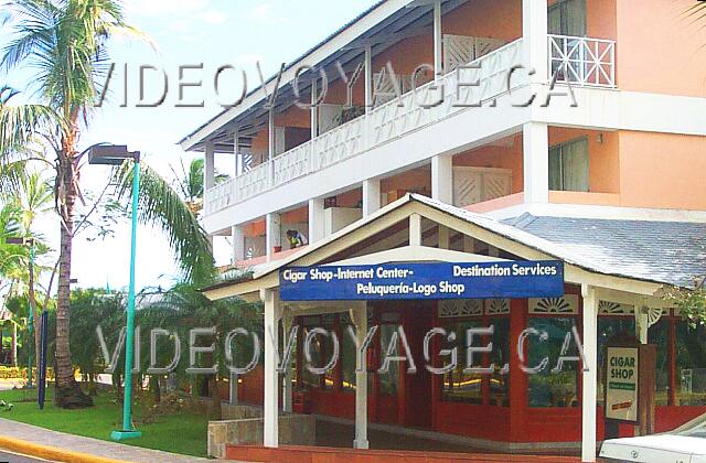 Republique Dominicaine Punta Cana Barcelo Bavaro Palace Deluxe Un centro de peluquería y de Internet frente al Barcelo Playa Lobby.