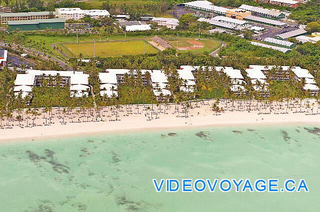 Republique Dominicaine Punta Cana Barcelo Bavaro Palace Deluxe La plage directement devant les batiments des chambres.