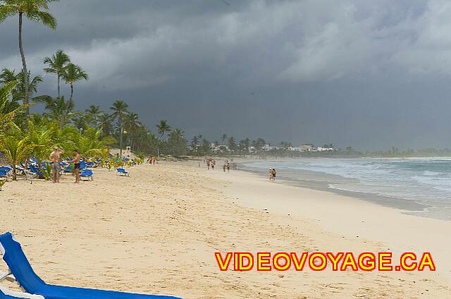 Republique Dominicaine Punta Cana Punta Cana La plage vers le nord lors d'une journée pluvieuse...