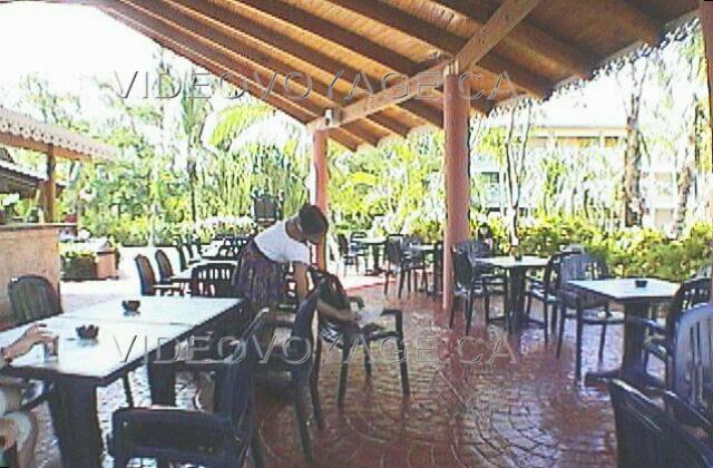 Republique Dominicaine Punta Cana Vista Sol Punta Cana El Catalejo bar offers a nice terrace by the pool.