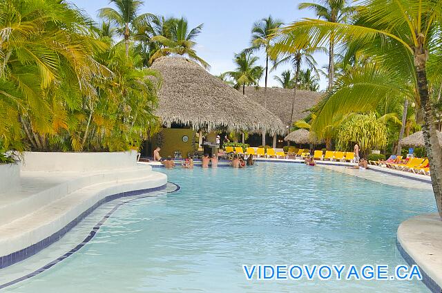 République Dominicaine Punta Cana Catalonia Bavaro The bar in the pool at the end.