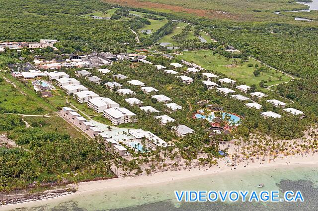 République Dominicaine Punta Cana Catalonia Bavaro Con el cercano campo de golf de 9 hoyos y otro de 18 hoyos a un kilómetro. Ningún otro hotel en cada lado.