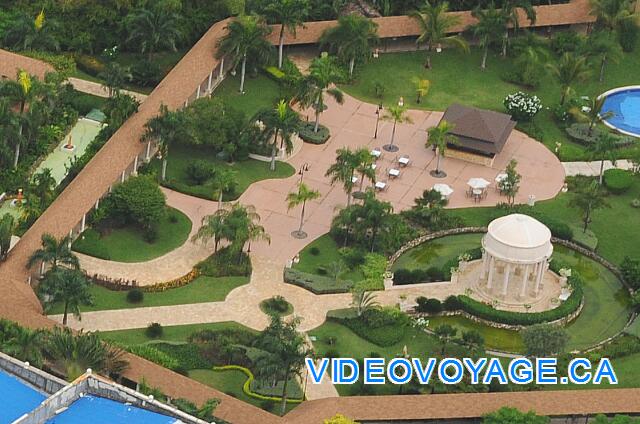 République Dominicaine Punta Cana Dreams Punta Cana The gazebo with facilities for a perfect wedding.