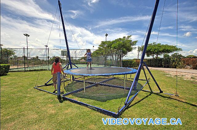 République Dominicaine Punta Cana Dreams Punta Cana A trampoline