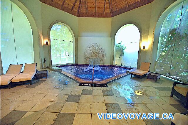 République Dominicaine Punta Cana Dreams Punta Cana A room with a jacuzzi