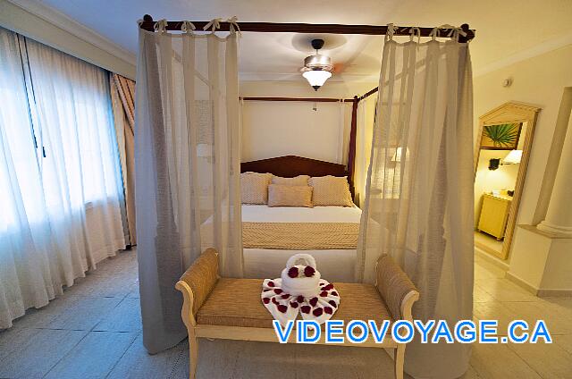 République Dominicaine Punta Cana Dreams Punta Cana Here the suite with a king bed, also available in two beds.