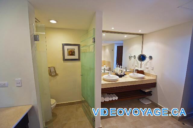 République Dominicaine Punta Cana Dreams Palm Beach The layout of the bathroom is big enough