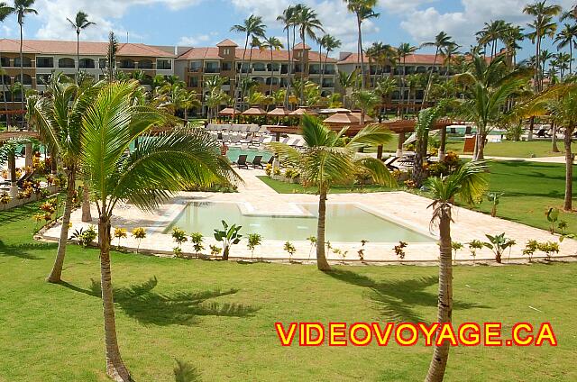 Republique Dominicaine Punta Cana Larimar Punta cana Una pequeña piscina de poca profundidad para los niños? sin baño de sol!