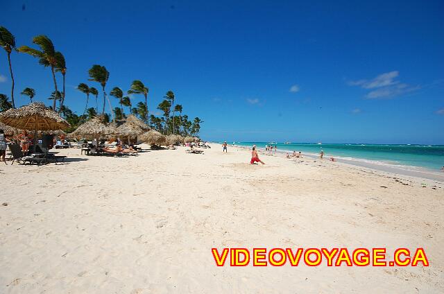 Republique Dominicaine Punta Cana Larimar Punta cana To the north, the beach turns a little.