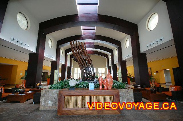 Republique Dominicaine Punta Cana Larimar Punta cana Lobby the day.