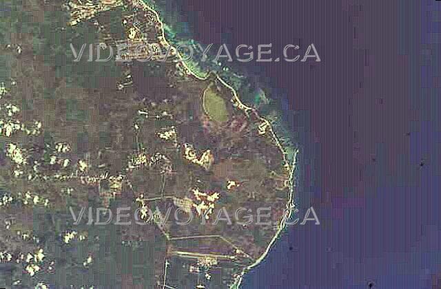 Republique Dominicaine Punta Cana Grand Palladium Punta Cana Res Une photographie satelite qui permet de situé l'aéroport et l'hôtel.