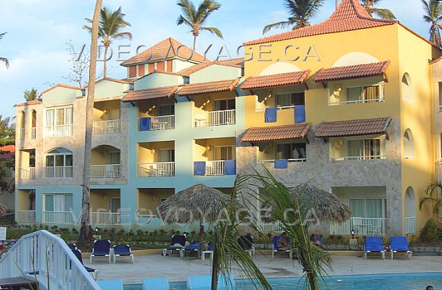 Republique Dominicaine Punta Cana Grand Palladium Palace Resort Todos los edificios tienen tres niveles y no hay ascensor.