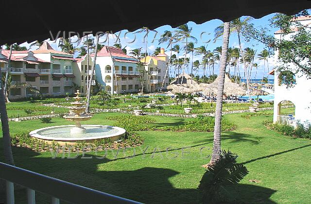 Republique Dominicaine Punta Cana Grand Palladium Palace Resort Otro estilo de construcción.