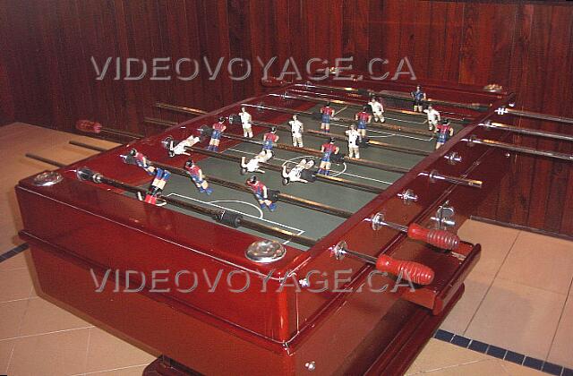 Republique Dominicaine Punta Cana Grand Palladium Bavaro Resort A very popular table soccer at the Sports Bar.