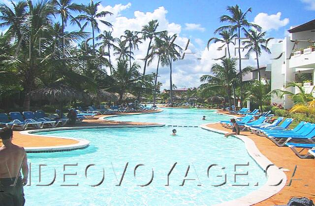 Republique Dominicaine Punta Cana Occidental Grand Punta Cana The secondary pool from another angle.