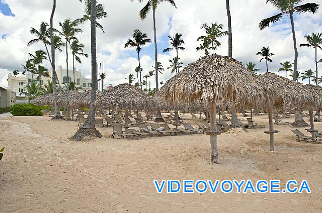 Mexique Punta Cana Grand Hotel Bavaro  Muchos palapas para la capacidad hotelera.