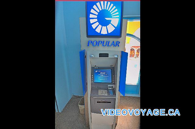 République Dominicaine Punta Cana Iberostar Bavaro ATM in the Lobby