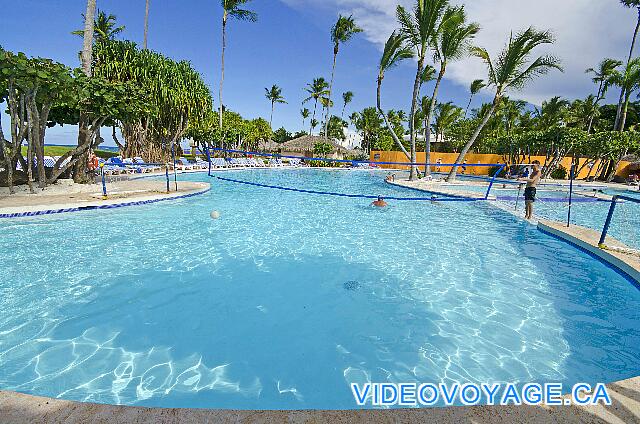 République Dominicaine Punta Cana Iberostar Bavaro A volleyball net and water polo goals are available.