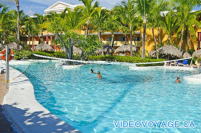 République Dominicaine Punta Cana Iberostar Dominicana/Punta Cana Un filet de volleyball dans la piscine de l'hôtel Iberostar Punta Cana.