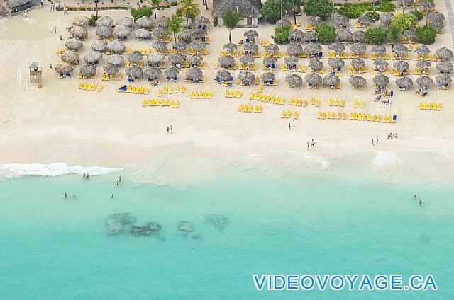 République Dominicaine Punta Cana Iberostar Dominicana/Punta Cana En 2011, la pente de la plage c'est un peu adoucie.