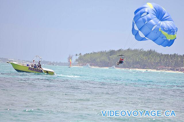 Republique Dominicaine Punta Cana VIK Hotel Arena Blanca Takeoff and landing is in the boat.