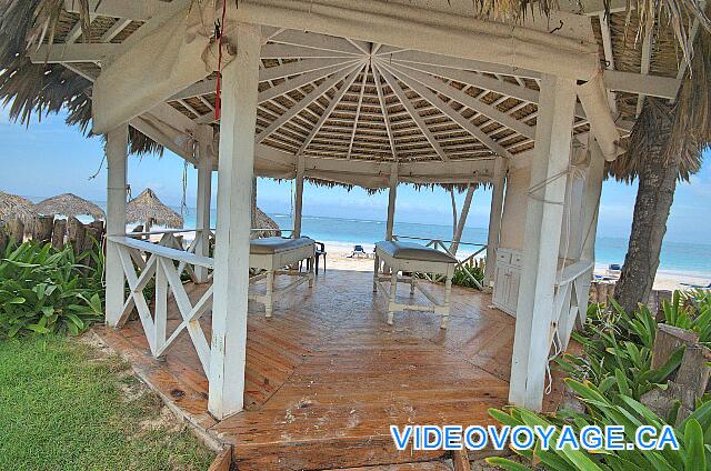 Republique Dominicaine Punta Cana VIK Hotel Arena Blanca The gazebo with a view of the sea.