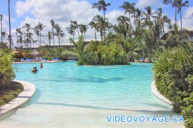 Republique Dominicaine Punta Cana VIK Hotel Arena Blanca An entry in the pool with a gentle slope in 2004