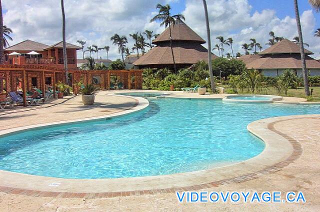 Republique Dominicaine Punta Cana VIK Hotel Arena Blanca La piscine de l'hôtel Cayena beach en 2004.