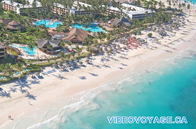 Republique Dominicaine Punta Cana VIK Hotel Arena Blanca Una fotografía aérea de la playa en frente del VIK Hotel Cayena Beach en 2008. La playa era muy similar, y mucho menos delante de algas.