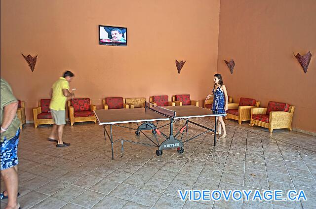 République Dominicaine Punta Cana Majestic Elegance Another ping pong table in the games room.