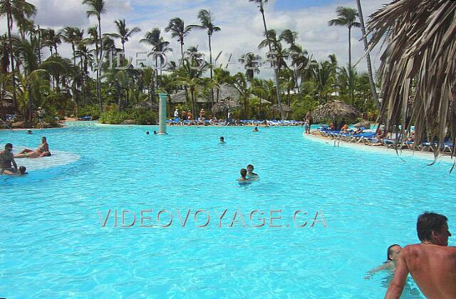 Republique Dominicaine Punta Cana Melia Caribe Tropical Una piscina enorme.