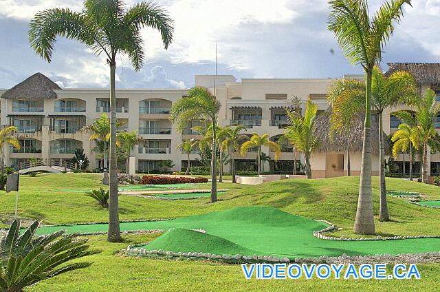 République Dominicaine Punta Cana Hard Rock Punta Cana A pleasant decor and quite a parcour