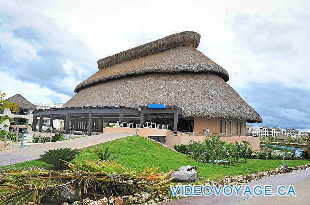 République Dominicaine Punta Cana Hard Rock Punta Cana The a la carte Brazilian cuisine is located near the beach.