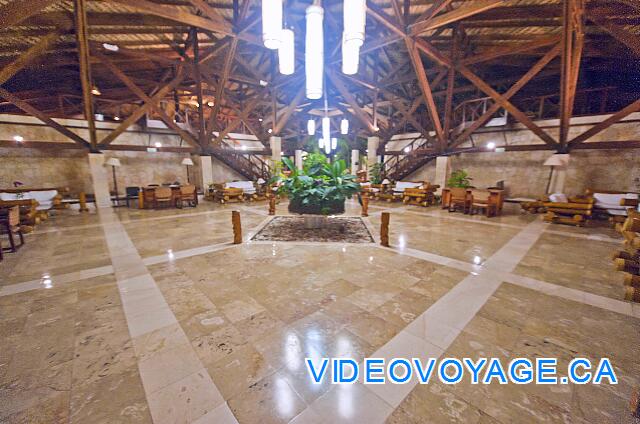 Republique Dominicaine Punta Cana Natura  Park The second part of the Lobby is quite extensive.