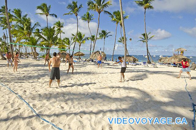 République Dominicaine Punta Cana Be Live Grand Punta Cana Au volleyball sur la plage.