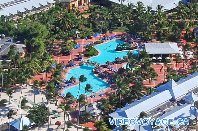 République Dominicaine Punta Cana Be Live Grand Punta Cana The hotel pool is popular.