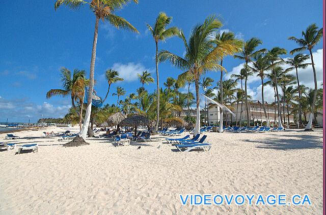 République Dominicaine Punta Cana Be Live Grand Punta Cana We can see another building with rooms near the beach.