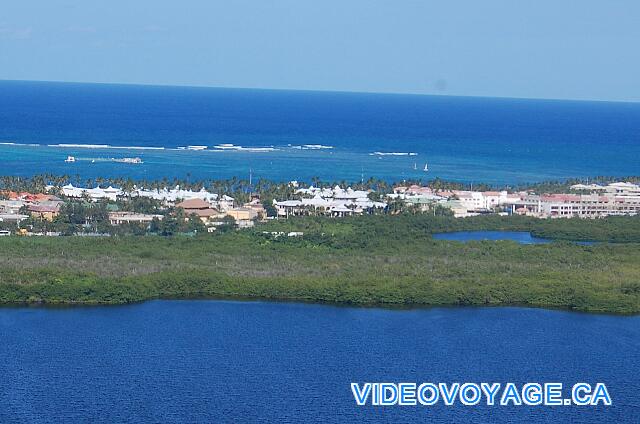 République Dominicaine Punta Cana Be Live Grand Punta Cana El hotel es de tamaño mediano, pero un poco de profundidad, todos los edificios son todavía lo suficientemente cerca de la playa.