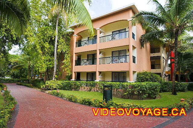 Republique Dominicaine Punta Cana Barcelo Dominican Otro edificio que alberga las habitaciones estándar.