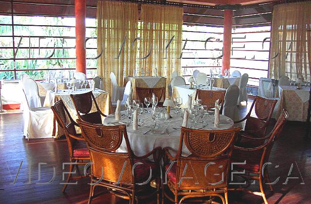 Republique Dominicaine Punta Cana Paradisus Punta Cana This type of restaurant Gourmet also offers tables for groups.