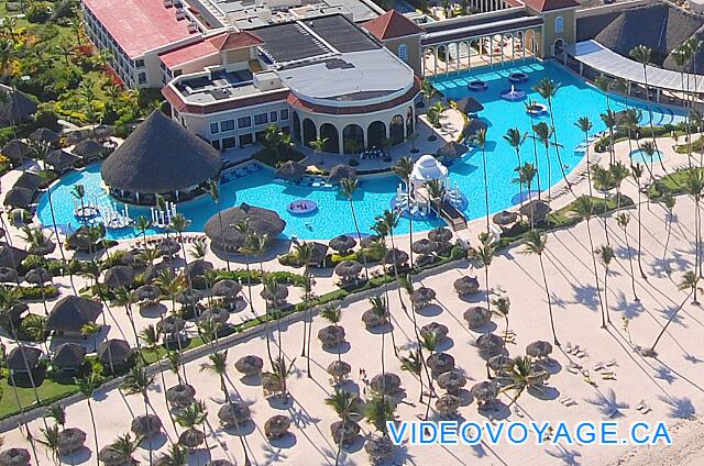 République Dominicaine Punta Cana Paradisus Palma Real La piscina no ha cambiado desde la apertura del hotel.