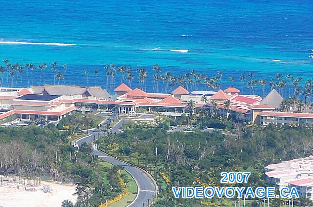 République Dominicaine Punta Cana Paradisus Palma Real La facade de l'hôtel en 2007.