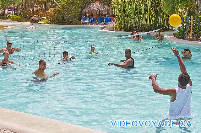 République Dominicaine Punta Cana Bávaro Princess All Suites Resort Volleyball in the pool