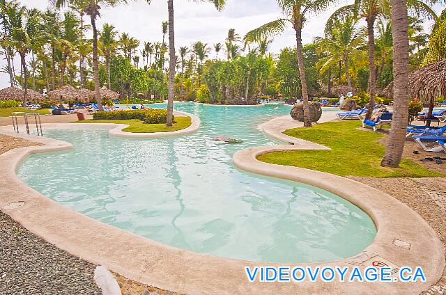 République Dominicaine Punta Cana Bávaro Princess All Suites Resort Parts of the pool with varied forms