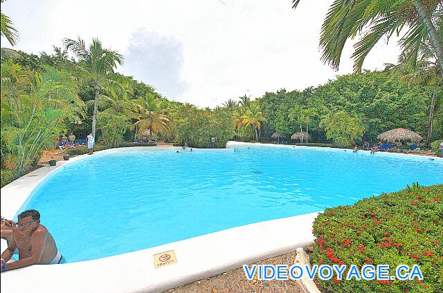 République Dominicaine Punta Cana Bávaro Princess All Suites Resort The secondary pool is located near the lobby.