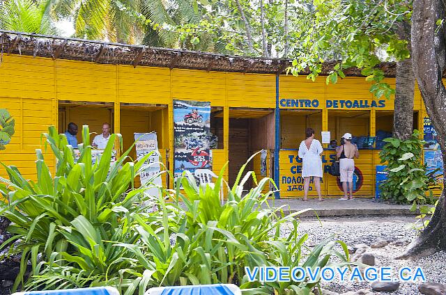 République Dominicaine Punta Cana Bávaro Princess All Suites Resort El centro de distribución de toallas de playa, cerca de la playa.