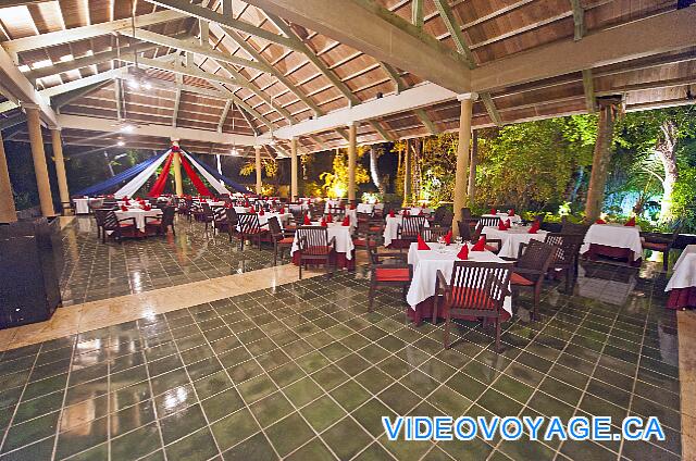 République Dominicaine Punta Cana Bávaro Princess All Suites Resort Una segunda sección del comedor.